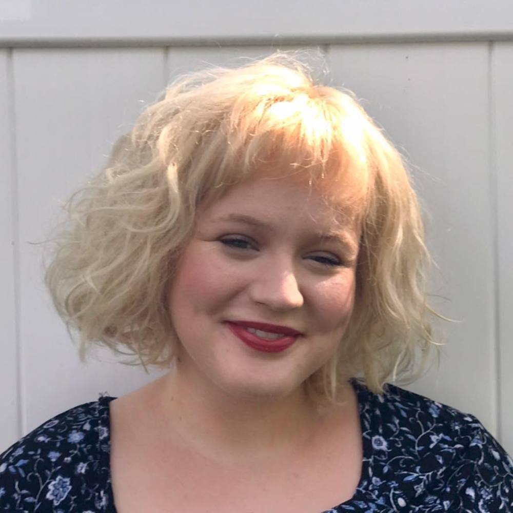 Meet your Posher, Nora